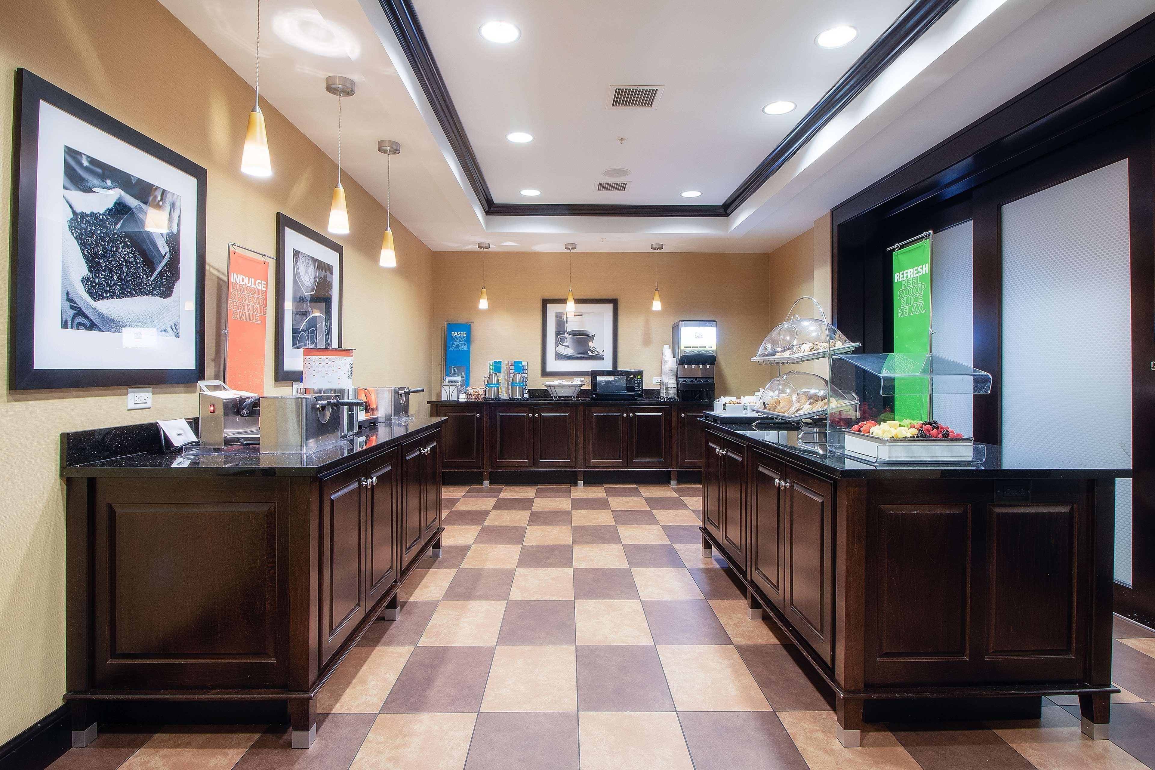 Hampton Inn Oxford/Miami University Area Екстериор снимка