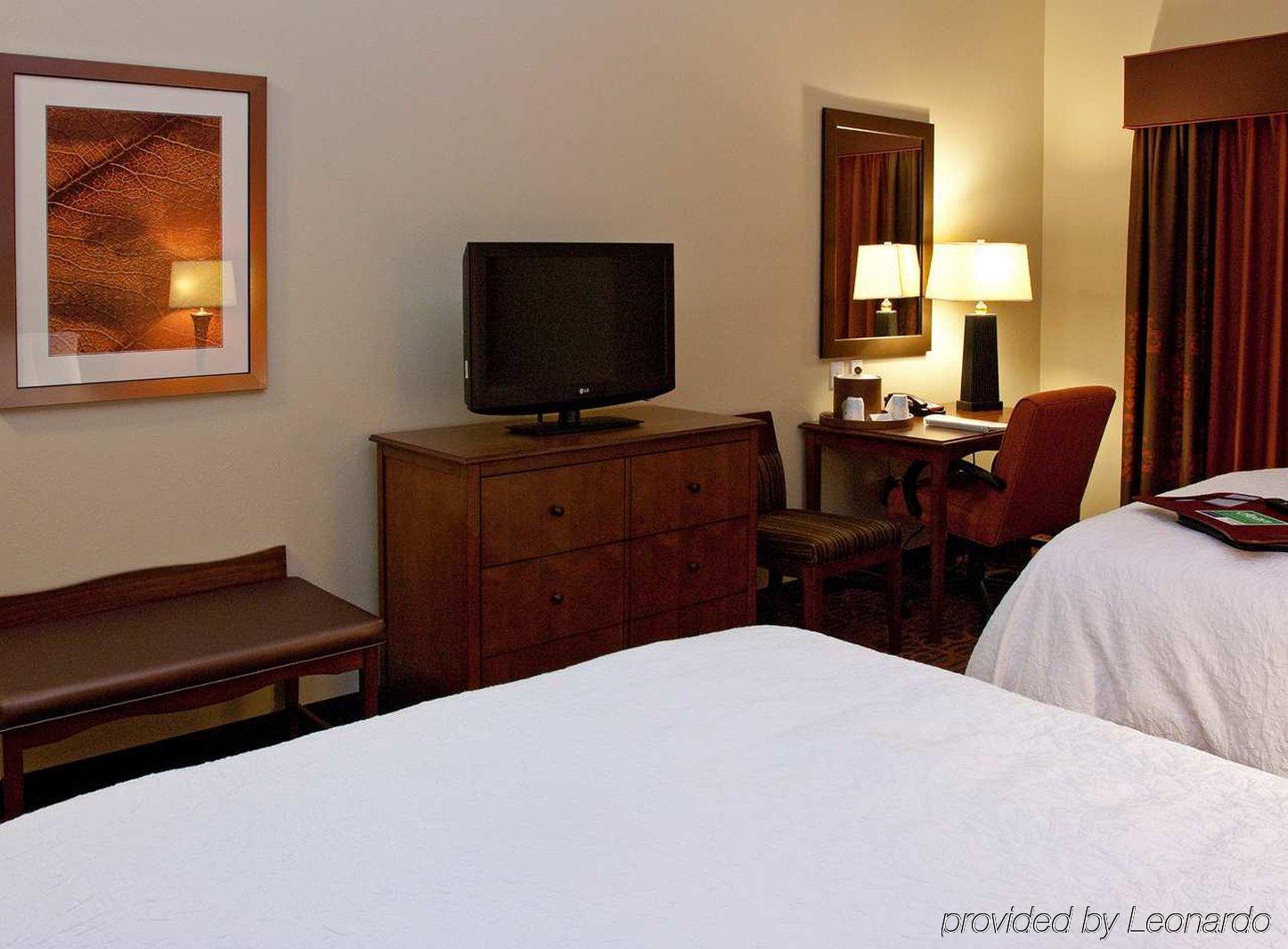 Hampton Inn Oxford/Miami University Area Екстериор снимка