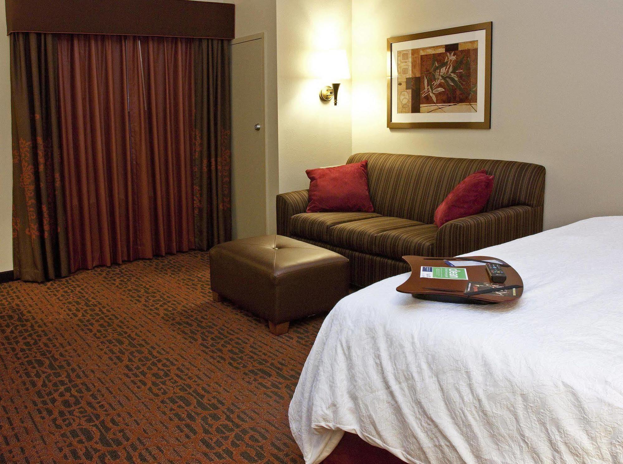 Hampton Inn Oxford/Miami University Area Екстериор снимка