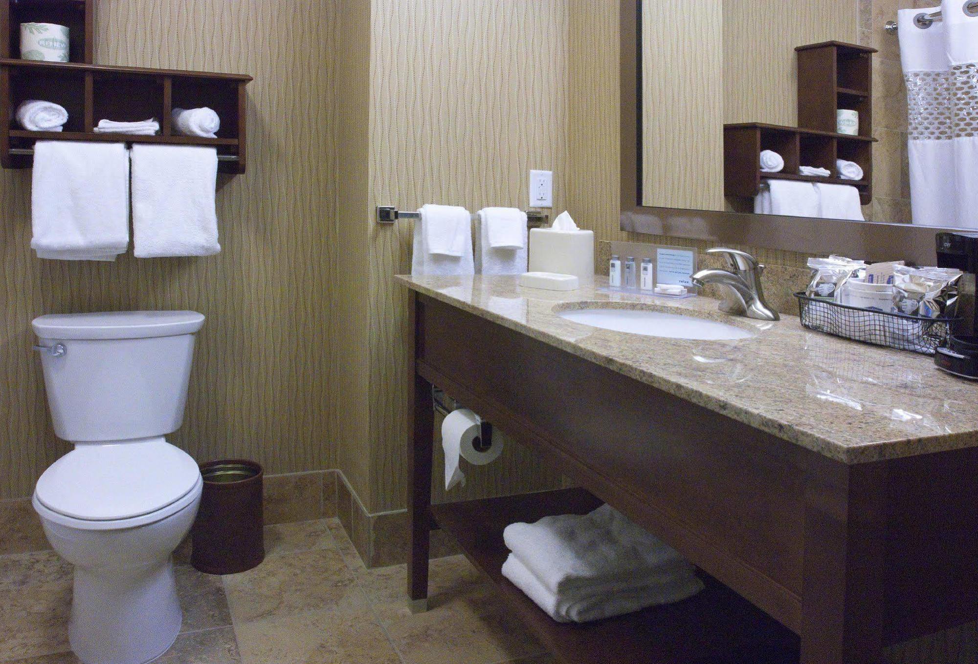 Hampton Inn Oxford/Miami University Area Екстериор снимка